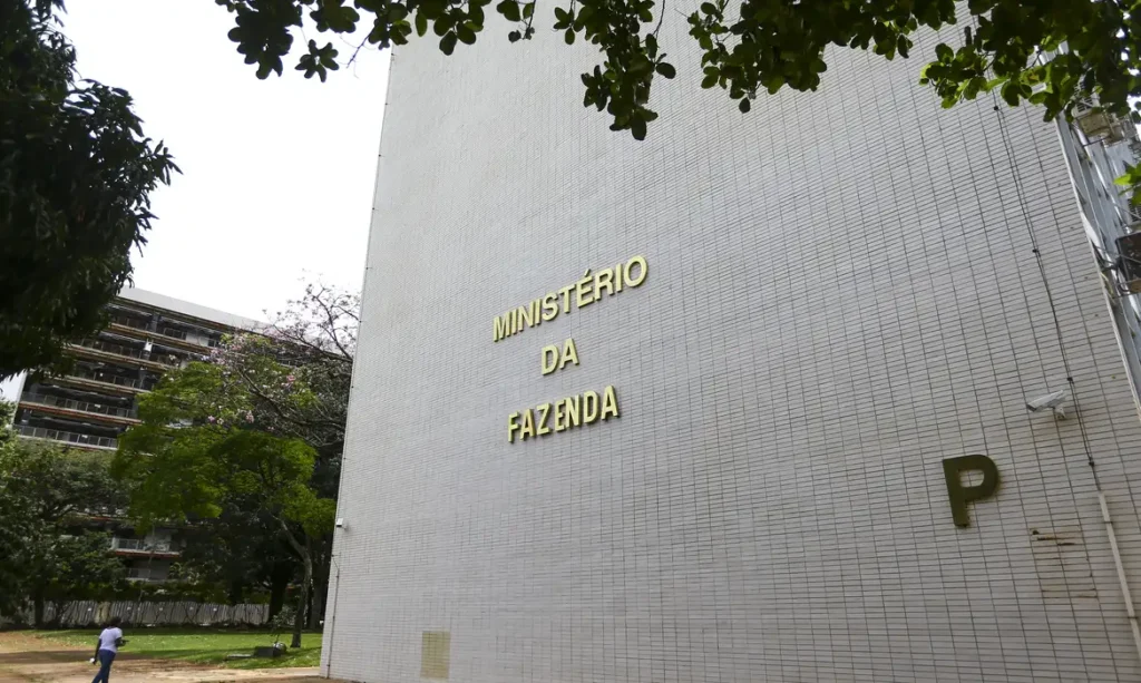 Governo quer regulamentar mercado de carbono até fim de 2026