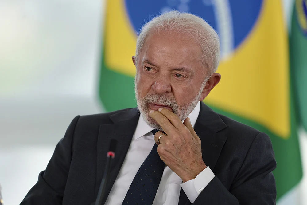 Desaprovação de Lula sobe para 52%, aponta nova pesquisa RealTime Big Data