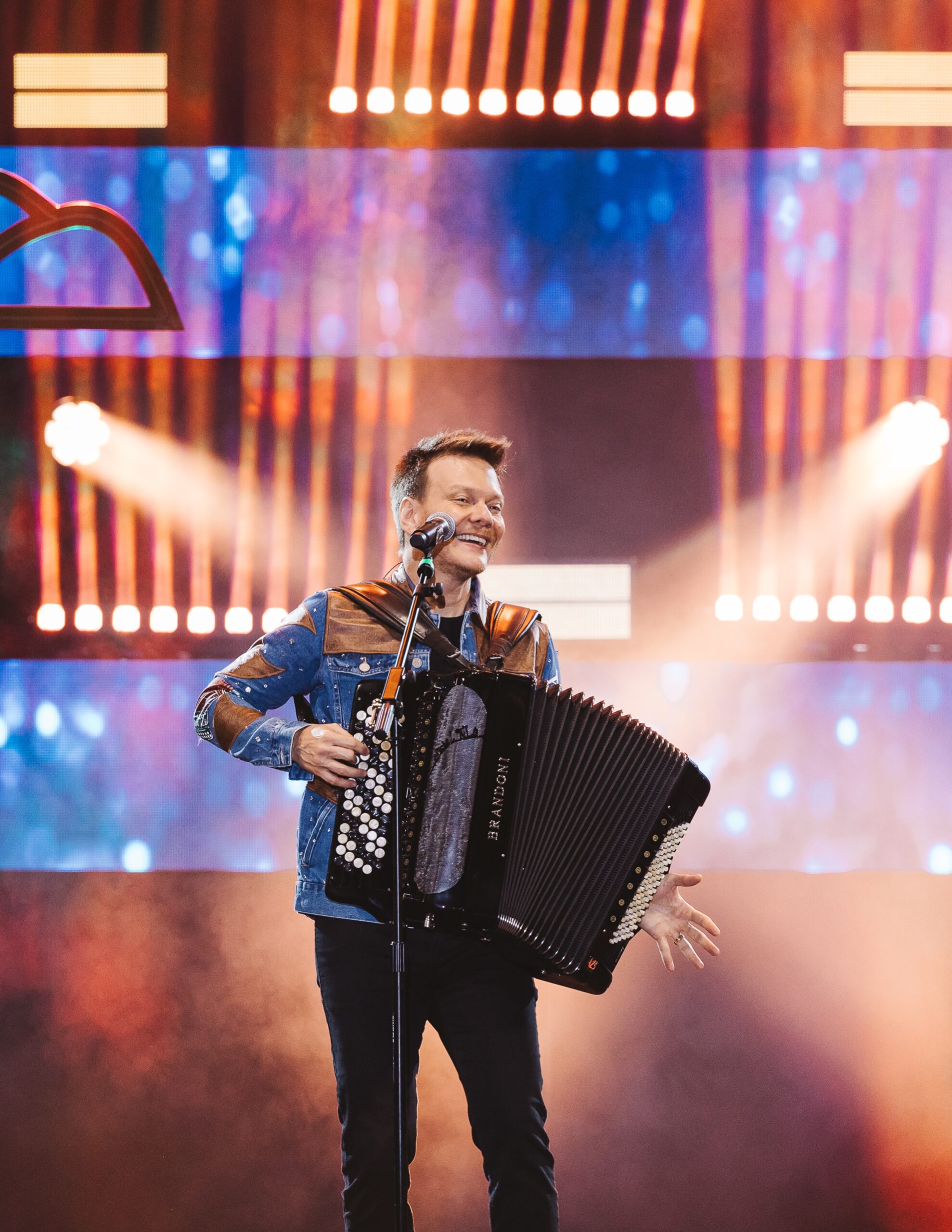 Hits que marcaram uma geração do sertanejo estarão juntos no palco do Festival Tempo Bom, em Curitiba