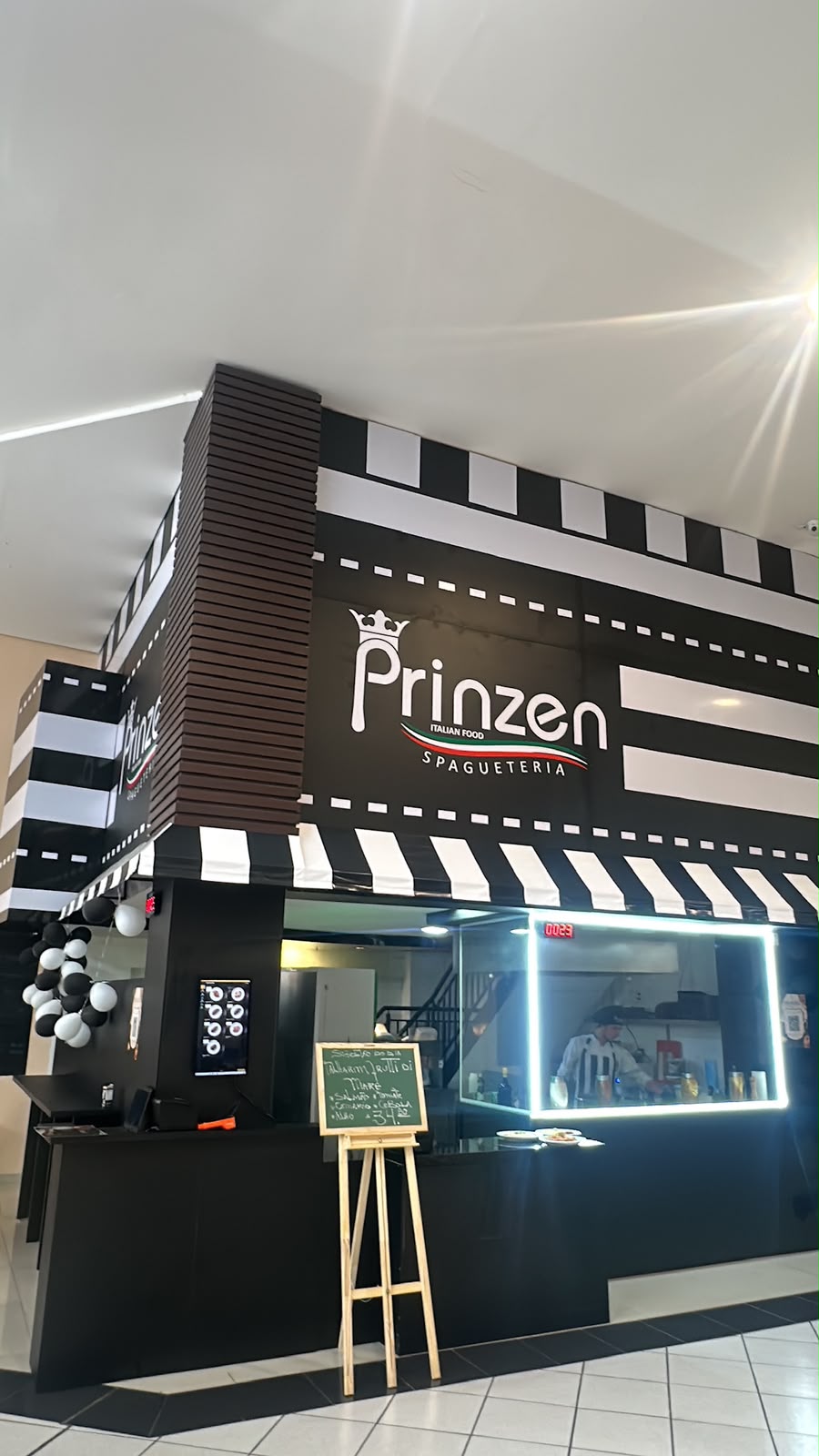 Prinzen volta a Curitiba em novo formato e aposta em massas italianas com preços acessíveis