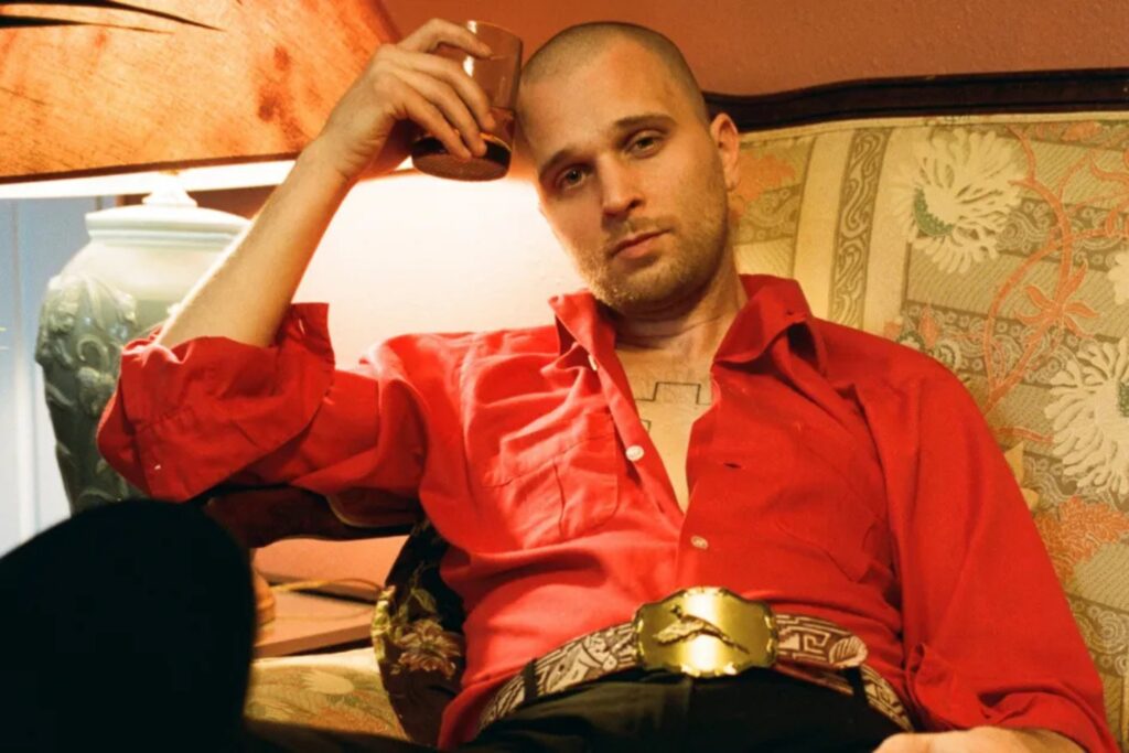 JMSN chega a Curitiba em alta após transformar álbum de 2023 em fenômeno nas plataformas