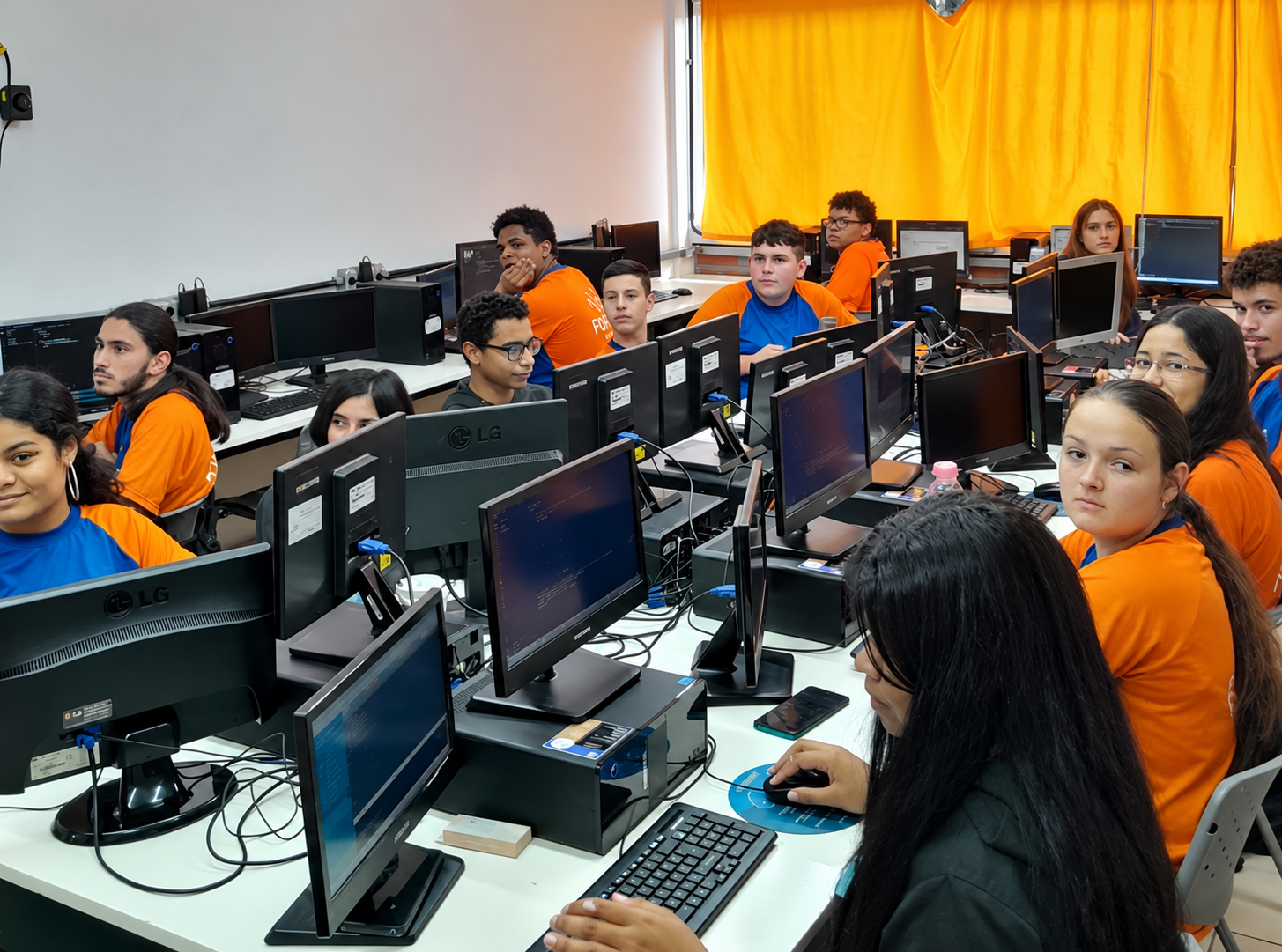 Instituto Forja busca apoio para dobrar atendimento a crianças e adolescentes em Curitiba