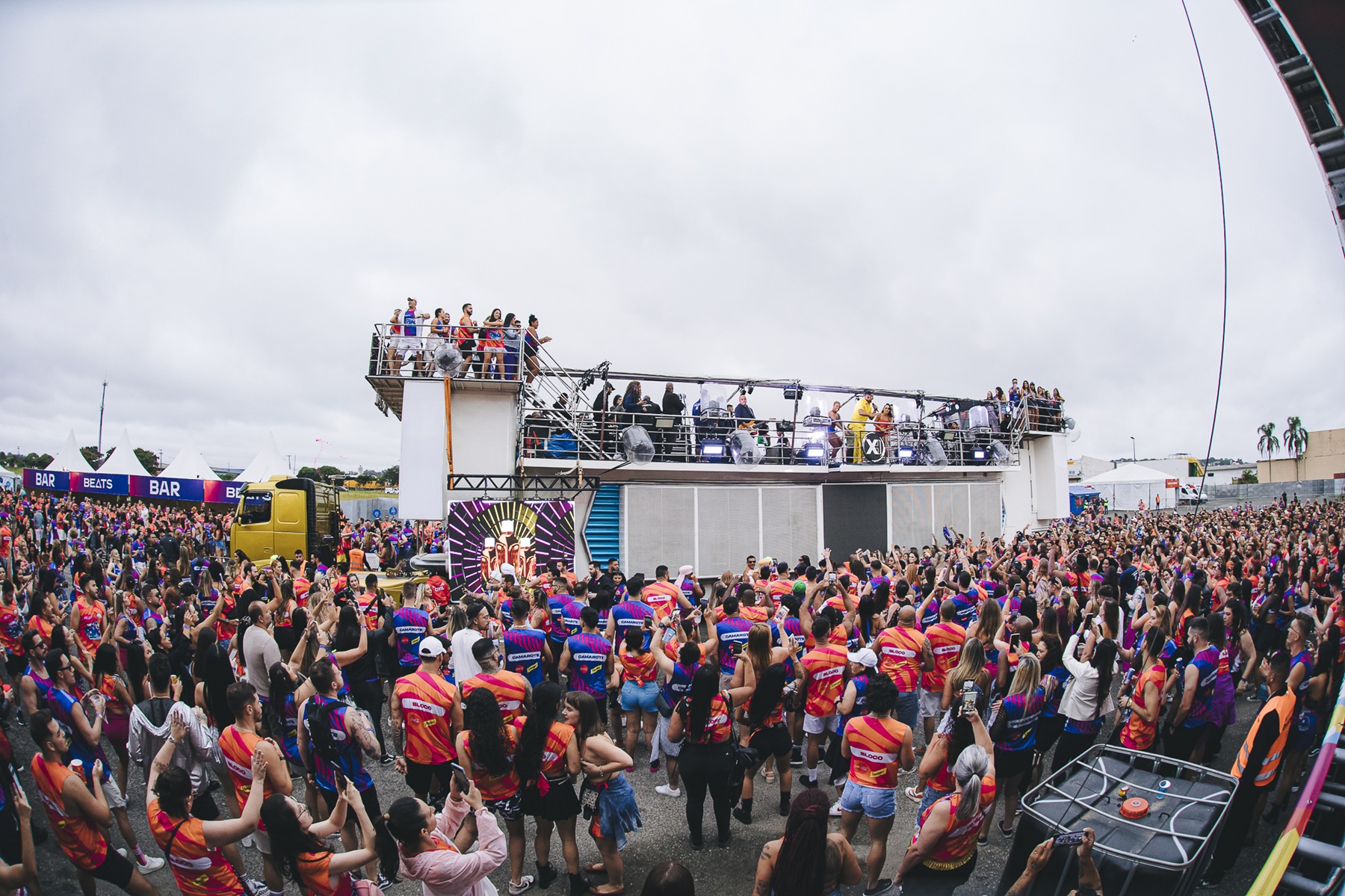 Curitiba Folia leva trio elétrico e grandes nomes do axé à Pedreira Paulo Leminski