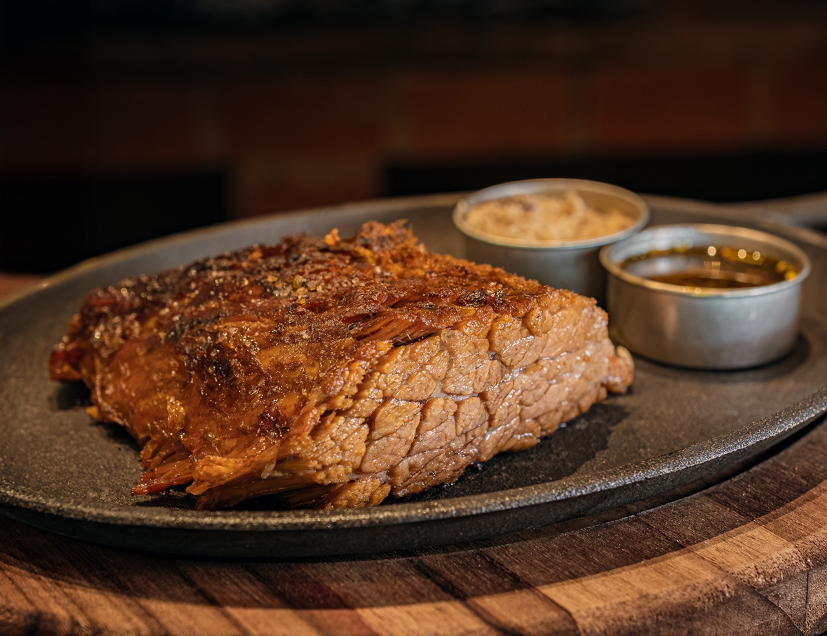 Churrasco movimenta cena gastronômica de Curitiba; saiba onde comer carne assada na capital