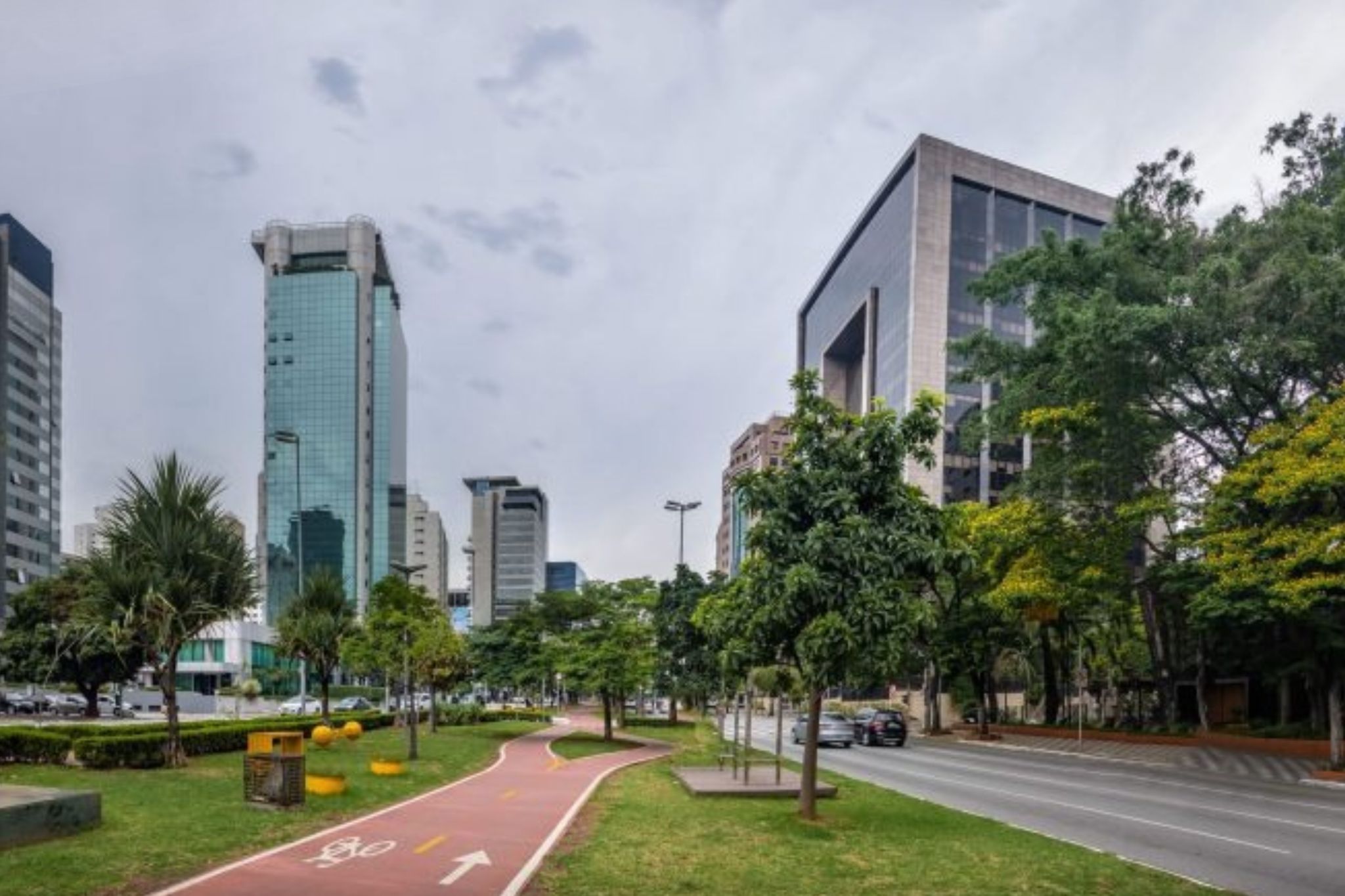 Por que Moema continua sendo um dos bairros mais desejados de São Paulo?